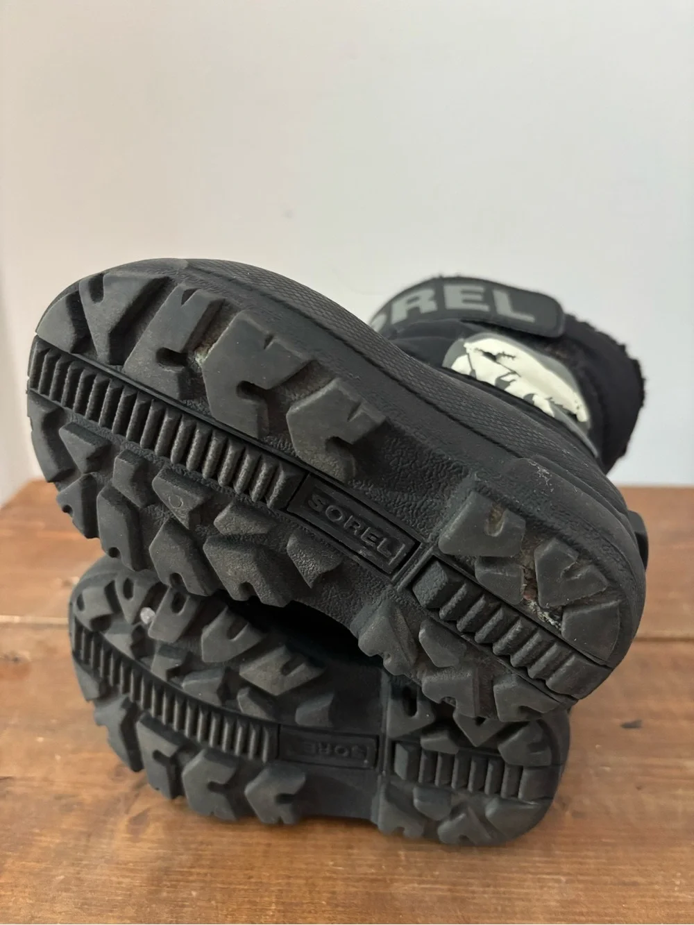Sorel Snow Commander Kids' Black Winter Snow Boots Size 7
